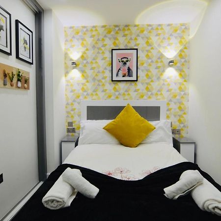 Executive Central Self Contained Flat By Cozynest Reading Eksteriør billede